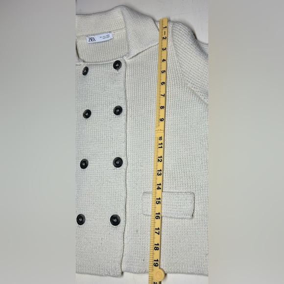 Zara Cream Double-Breasted Chunky Knit  Lapel Sweater Size L - Picture 8 of 11